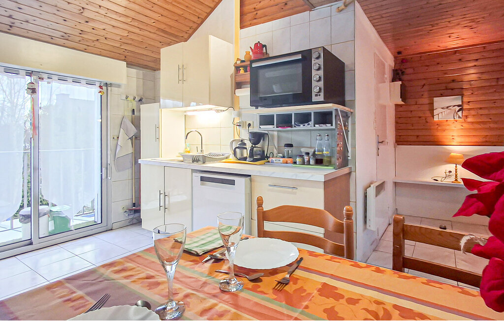 Studio avec terrasse à 900 m de la plage de Poulhars - Photo 1