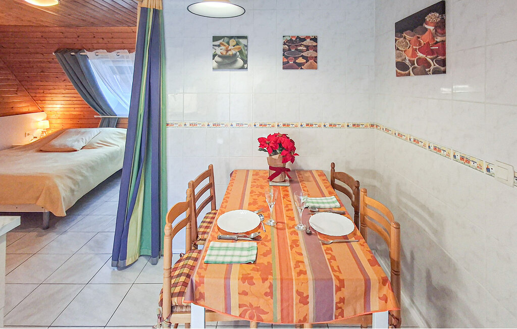 Studio avec terrasse à 900 m de la plage de Poulhars - Photo 10