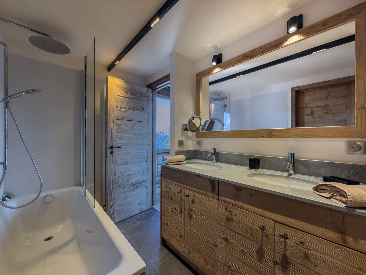 Superbe duplex à Courchevel 1850, 5 chambres, sauna, garage, pour 10 personnes - Photo 10