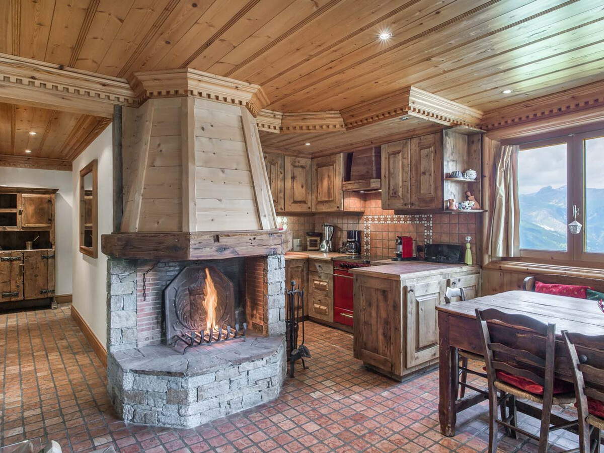Appartement skis aux pieds avec spa à Courchevel 1850 - Photo 2