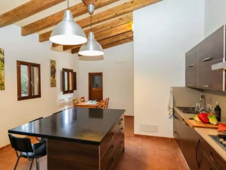 Maison Bonany à Petra, piscine et vue montagne : photo 17