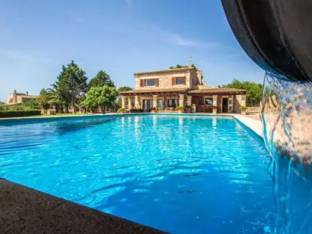 Maison en pierre à Sant Llorenç des Cardassar, piscine 10x5 m : photo 10