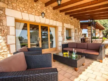 Maison en pierre à Sant Llorenç des Cardassar, piscine 10x5 m : photo 17