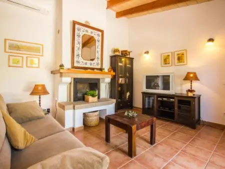 Maison en pierre à Sant Llorenç des Cardassar, piscine 10x5 m : photo 38