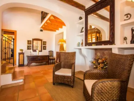 Maison en pierre à Sant Llorenç des Cardassar, piscine 10x5 m : photo 44