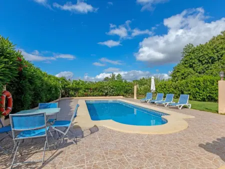 Maison en pierre Búger, jardin et piscine : photo 9