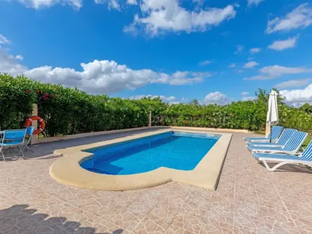 Maison en pierre Búger, jardin et piscine : photo 34