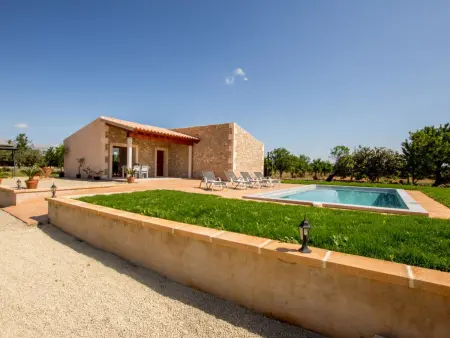 Petitona : maison avec piscine privée et vue montagne à Búger : photo 2
