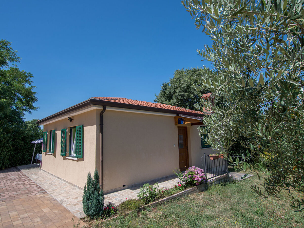 Maison 5 personnes à Buje, 2 km du centre - Photo 2