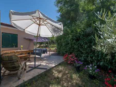 Maison 5 personnes à Buje, 2 km du centre
