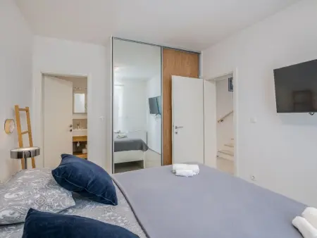 Maison 6 personnes avec jacuzzi sur terrasse, Novigrad : photo 5