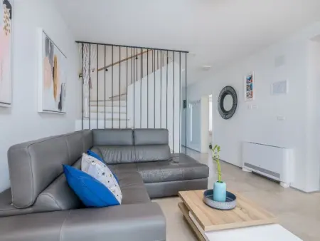 Maison 6 personnes avec jacuzzi sur terrasse, Novigrad : photo 45