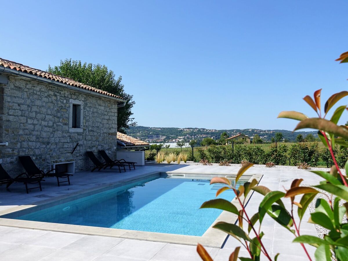 Villa Pepa : maison 2 chambres avec piscine à Pazin - Photo 3
