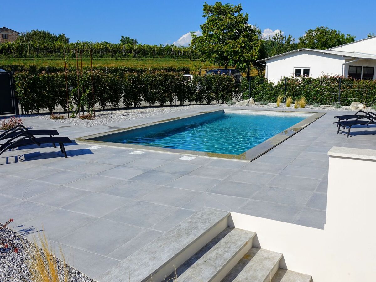 Villa Pepa : maison 2 chambres avec piscine à Pazin - Photo 5