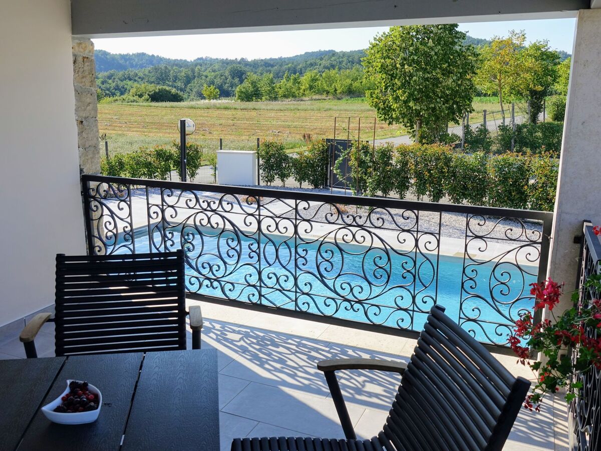 Villa Pepa : maison 2 chambres avec piscine à Pazin - Photo 18