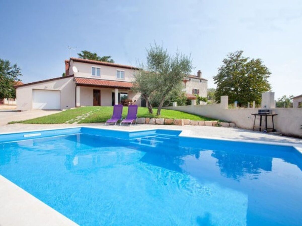Maison House 1808 à Dracevac, 120 m², piscine privée - Photo 6