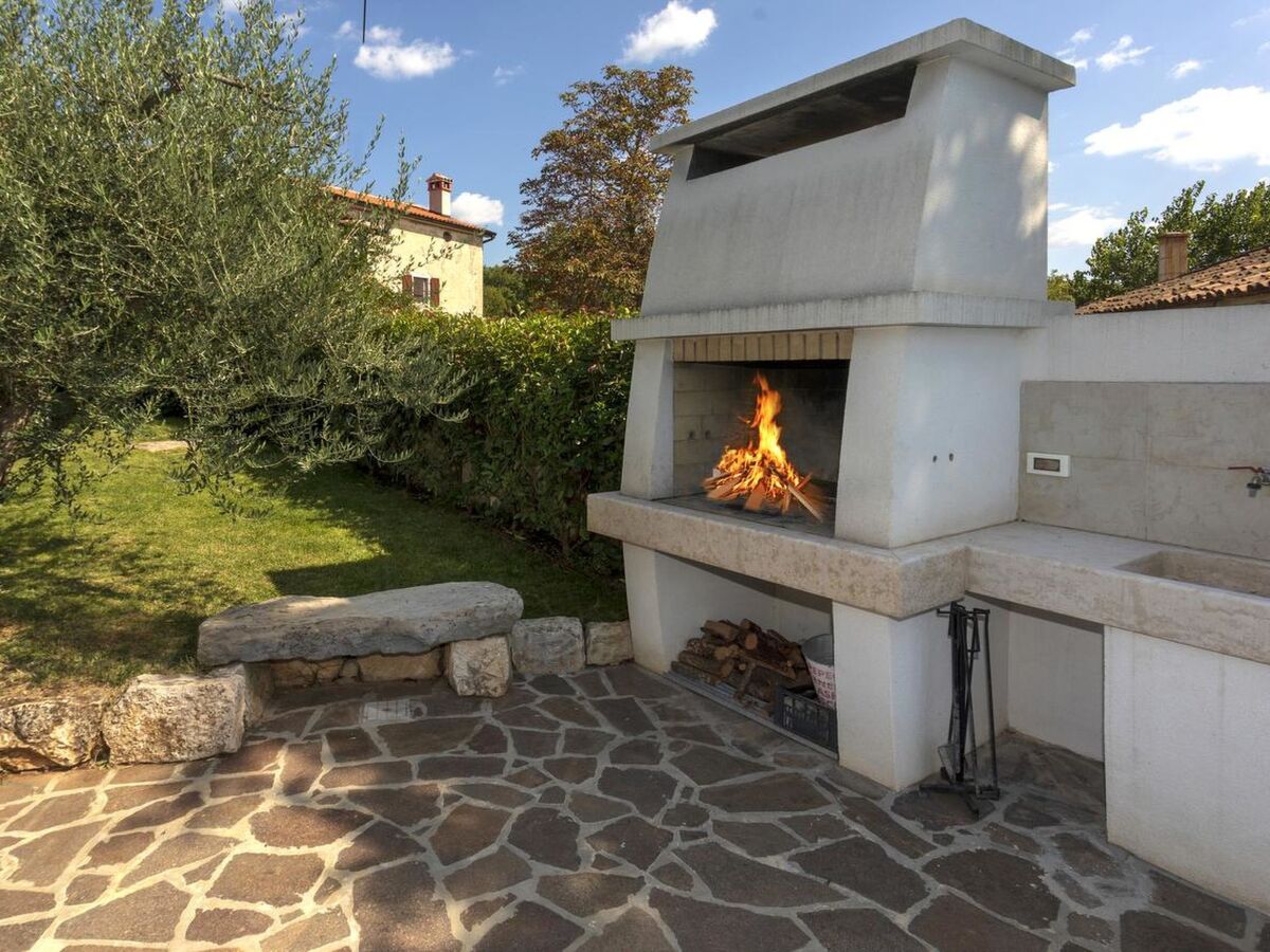 Maison House 1808 à Dracevac, 120 m², piscine privée - Photo 11