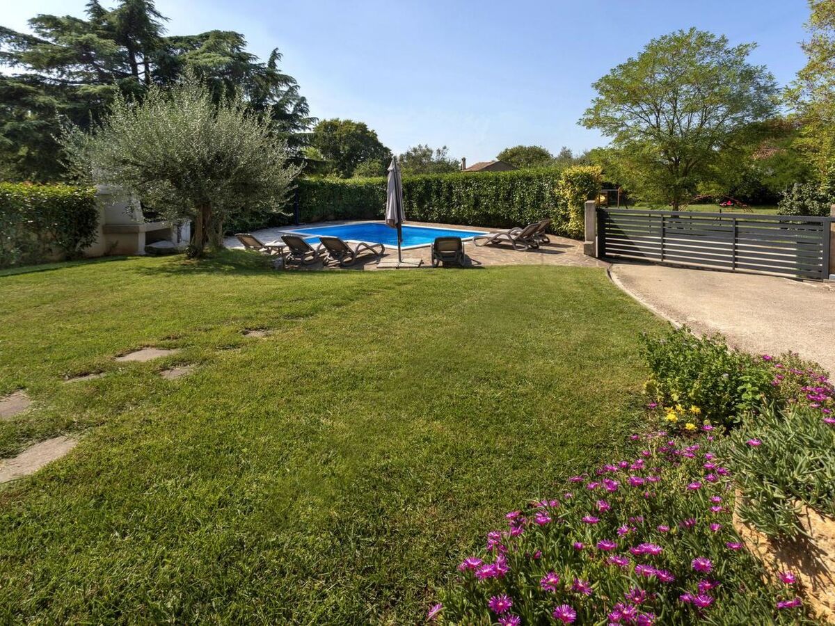 Maison House 1808 à Dracevac, 120 m², piscine privée - Photo 13