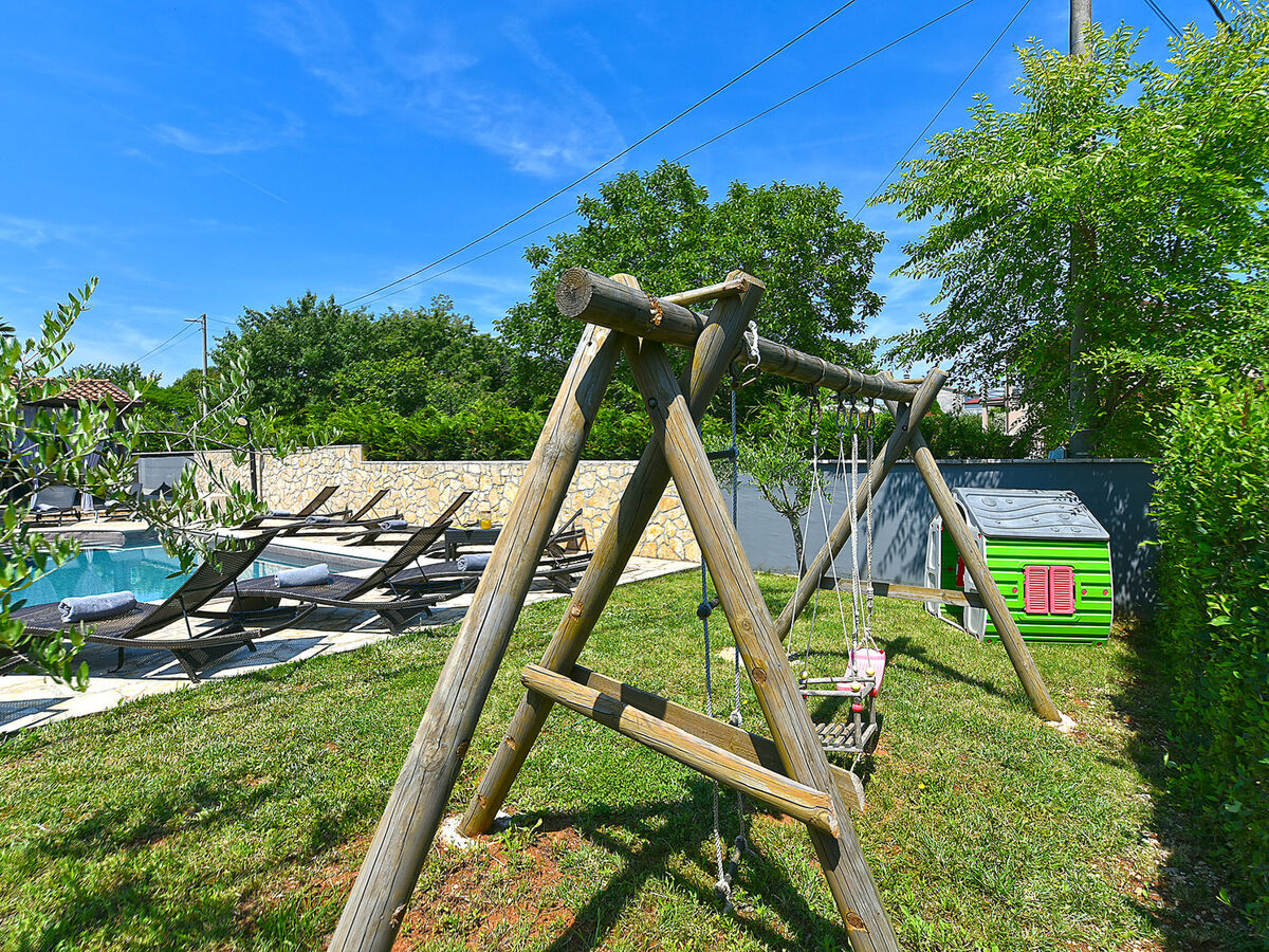 Villa 2019 à Dracevac : 5 chambres, piscine privée - Photo 12