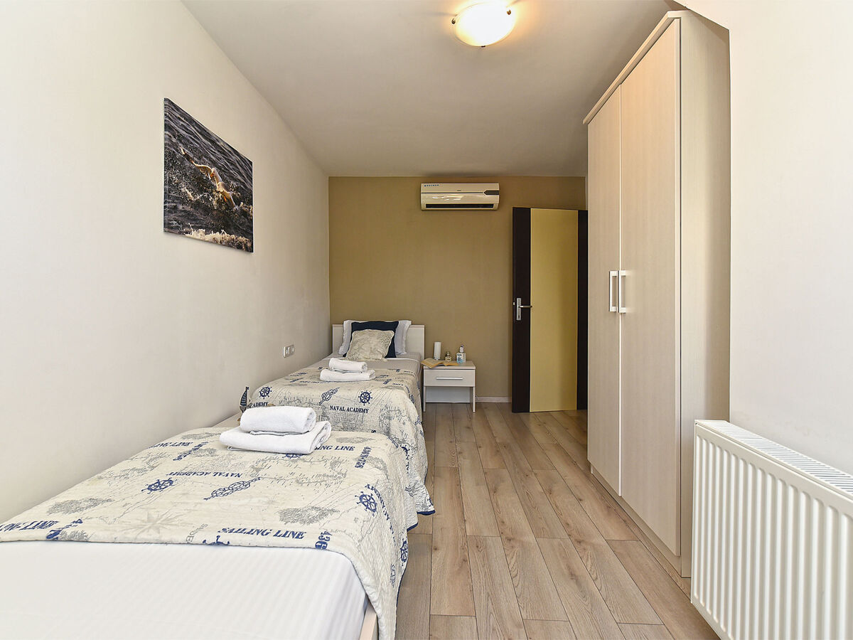 Villa 2019 à Dracevac : 5 chambres, piscine privée - Photo 87