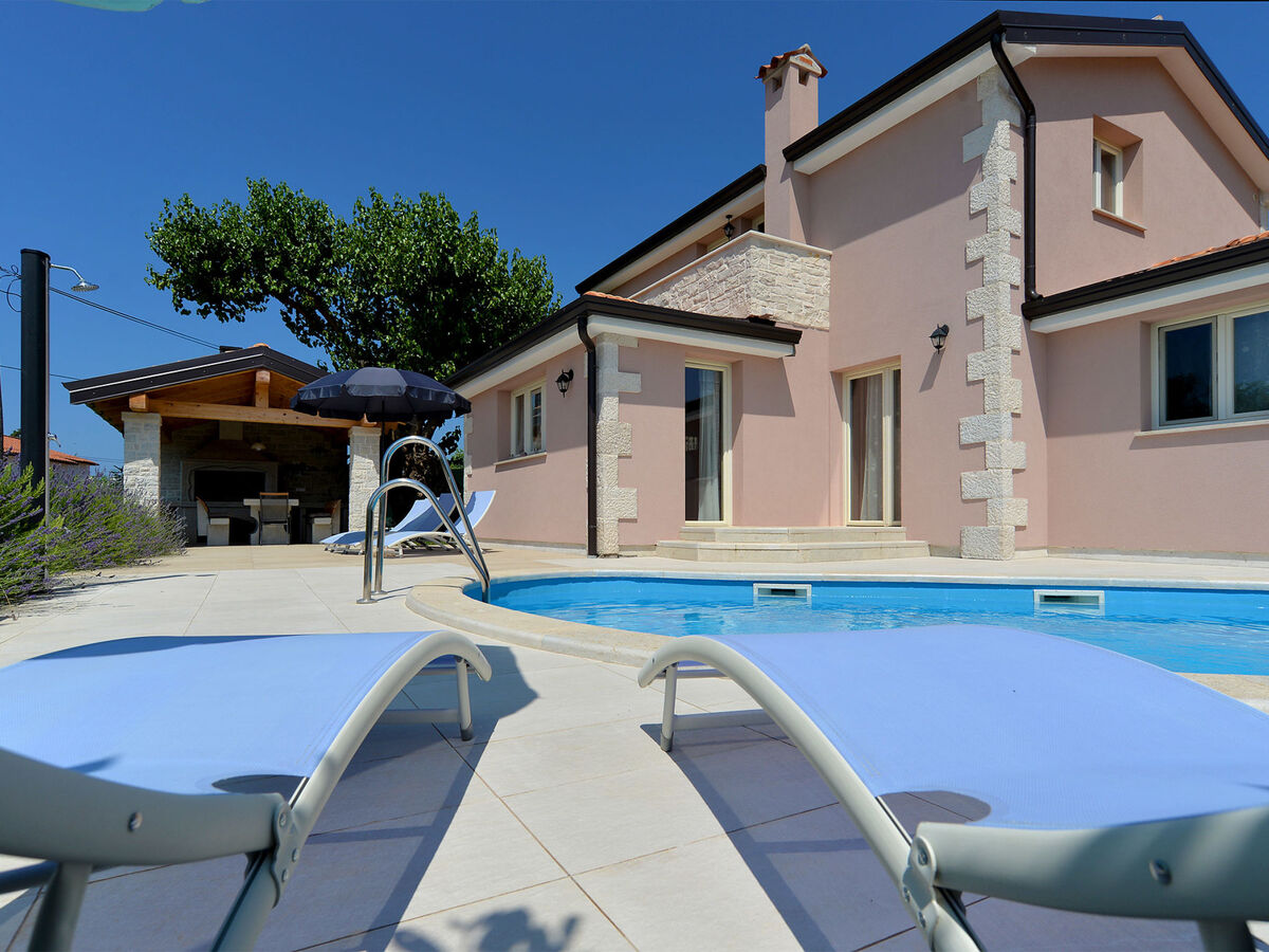 Villa 1924 – Maison 3 chambres avec piscine privée - Photo 5