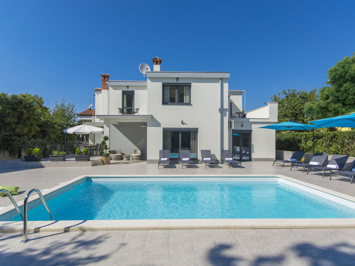 Villa 1863 à Dracevac : 4 chambres, piscine privée - Photo 3