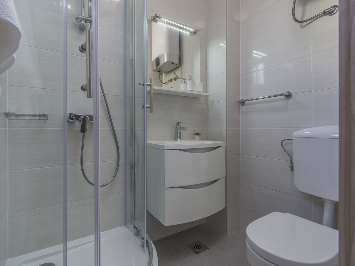 Villa 1863 à Dracevac : 4 chambres, piscine privée - Photo 11