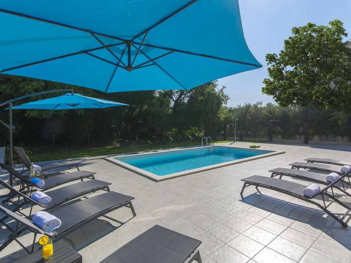 Villa 1863 à Dracevac : 4 chambres, piscine privée - Photo 21