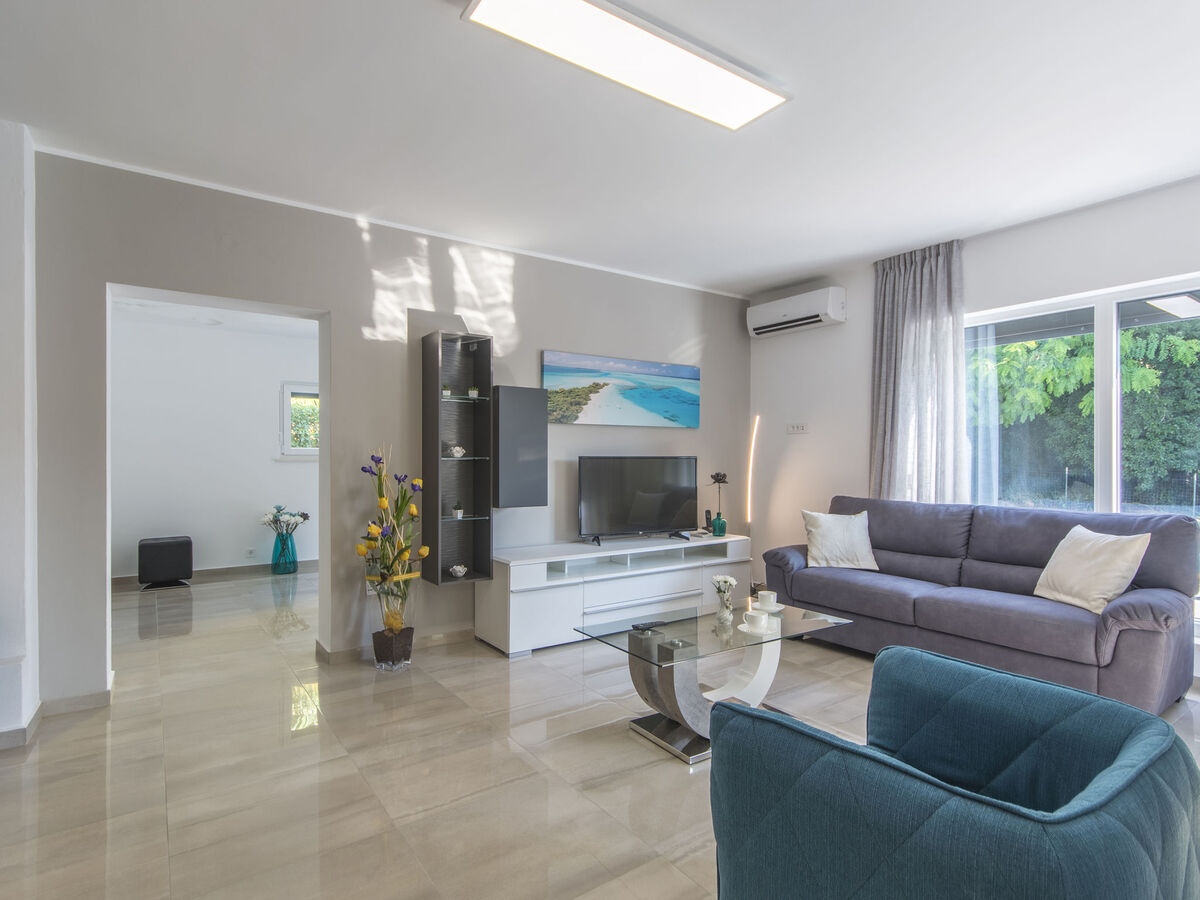 Villa 1863 à Dracevac : 4 chambres, piscine privée - Photo 49