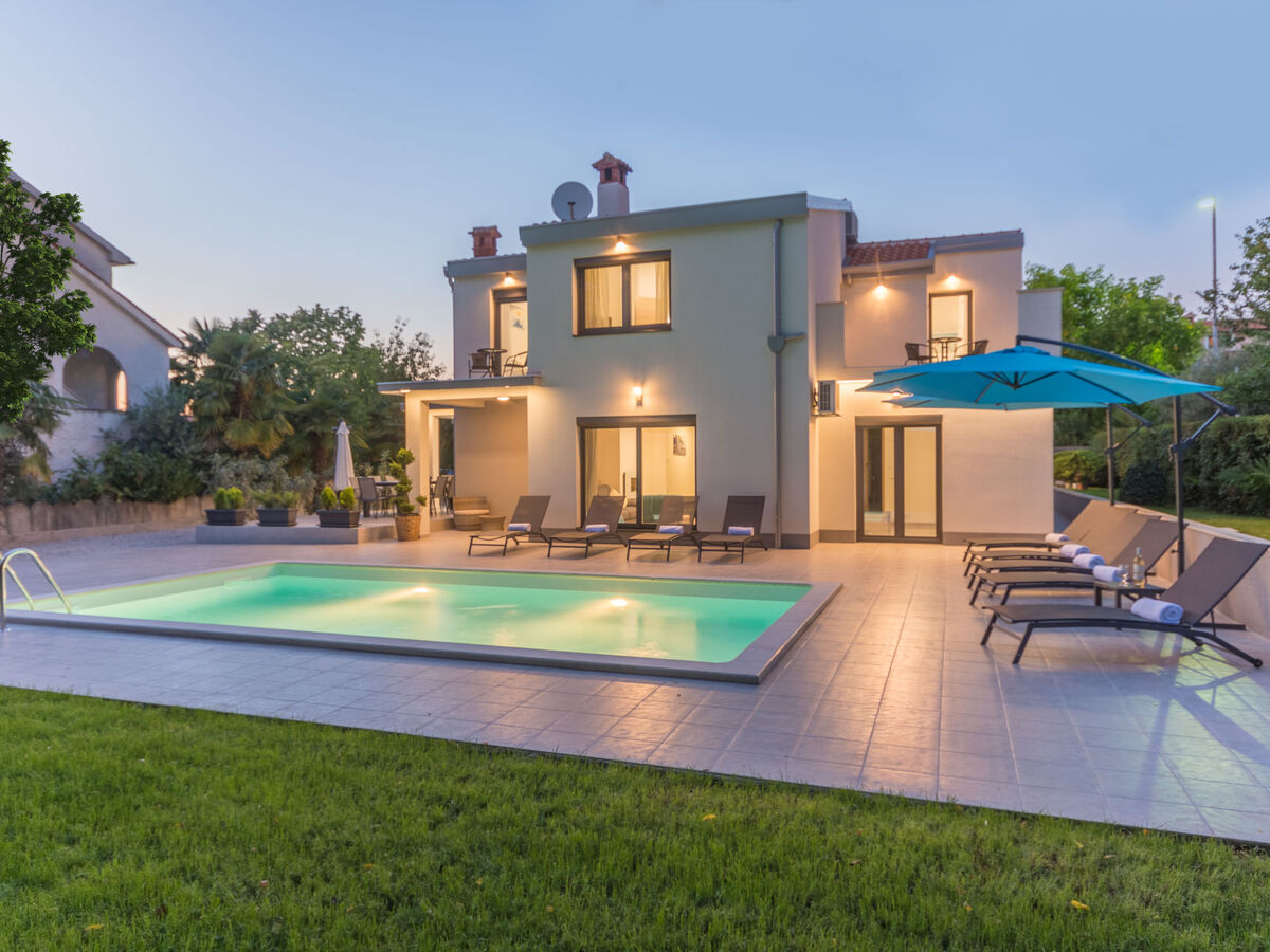 Villa 1863 à Dracevac : 4 chambres, piscine privée - Photo 72