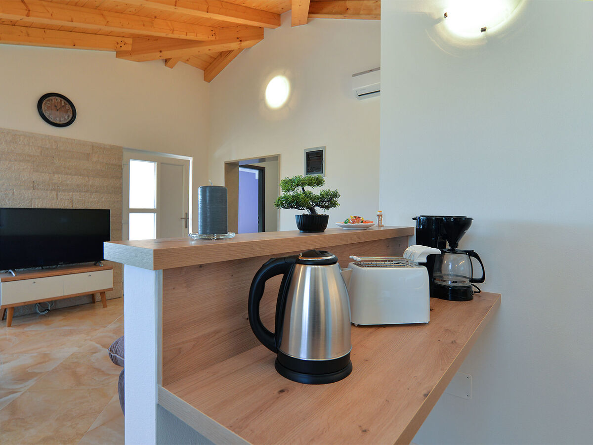 House 2065 à Žminj, piscine privée et terrasse - Photo 9