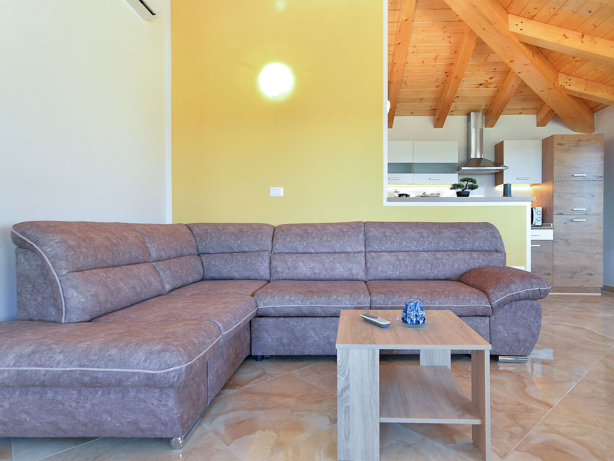 House 2065 à Žminj, piscine privée et terrasse - Photo 15
