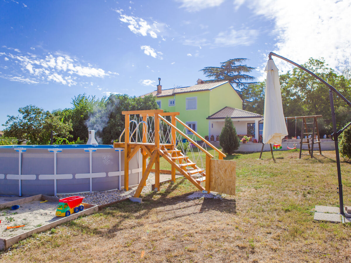 House 2065 à Žminj, piscine privée et terrasse - Photo 25