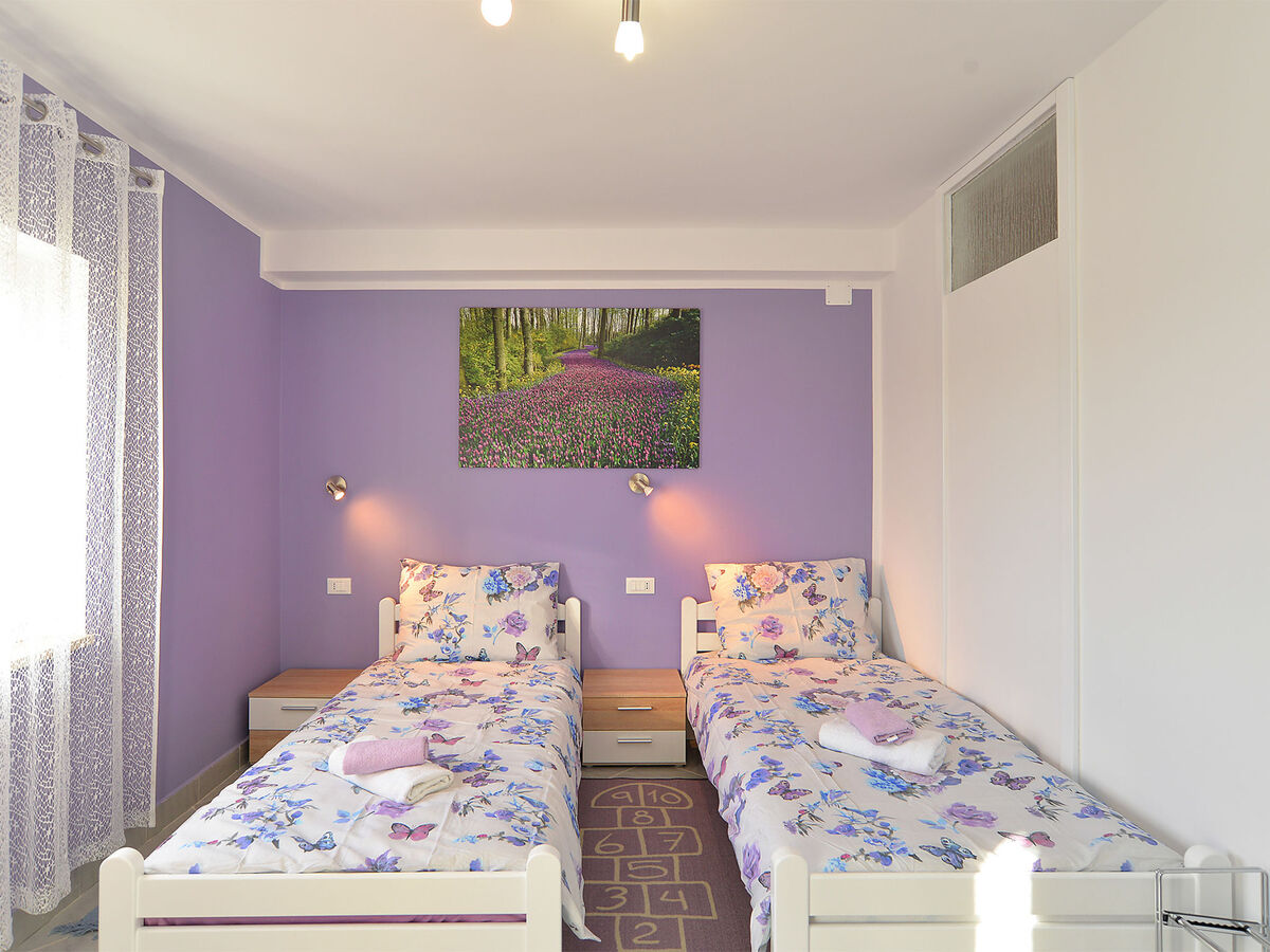 House 2065 à Žminj, piscine privée et terrasse - Photo 49