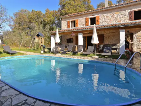 Maison 704 à Žminj - 10 lits, piscine privée : photo 4