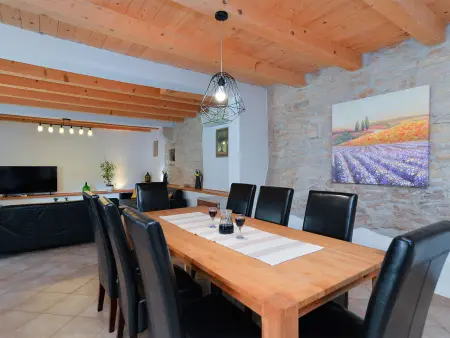 Maison 704 à Žminj - 10 lits, piscine privée : photo 26