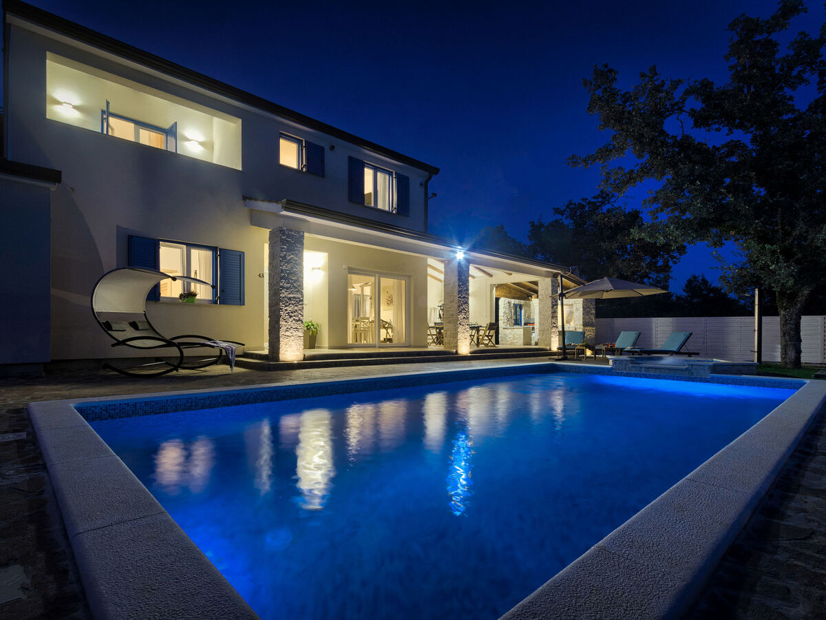 Villa 1521 à Žminj : 5 chambres, piscine privée - Photo 12