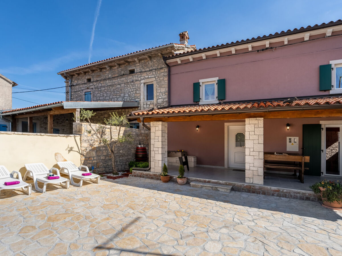 House 2214 : maison de 100 m² avec terrasse à Bokordici - Photo 3