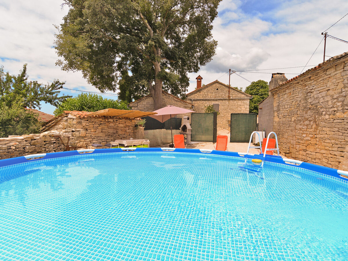 House 1009, Maison 6 personnes à Bokordici - Photo 1