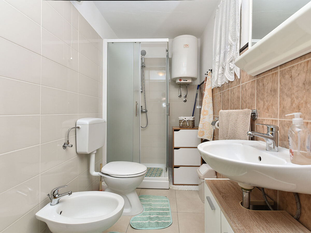 House 1009, Maison 6 personnes à Bokordici - Photo 13
