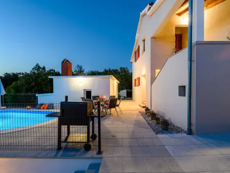 Villa Sky à Bokordici : maison 3 chambres avec piscine privée : photo 45