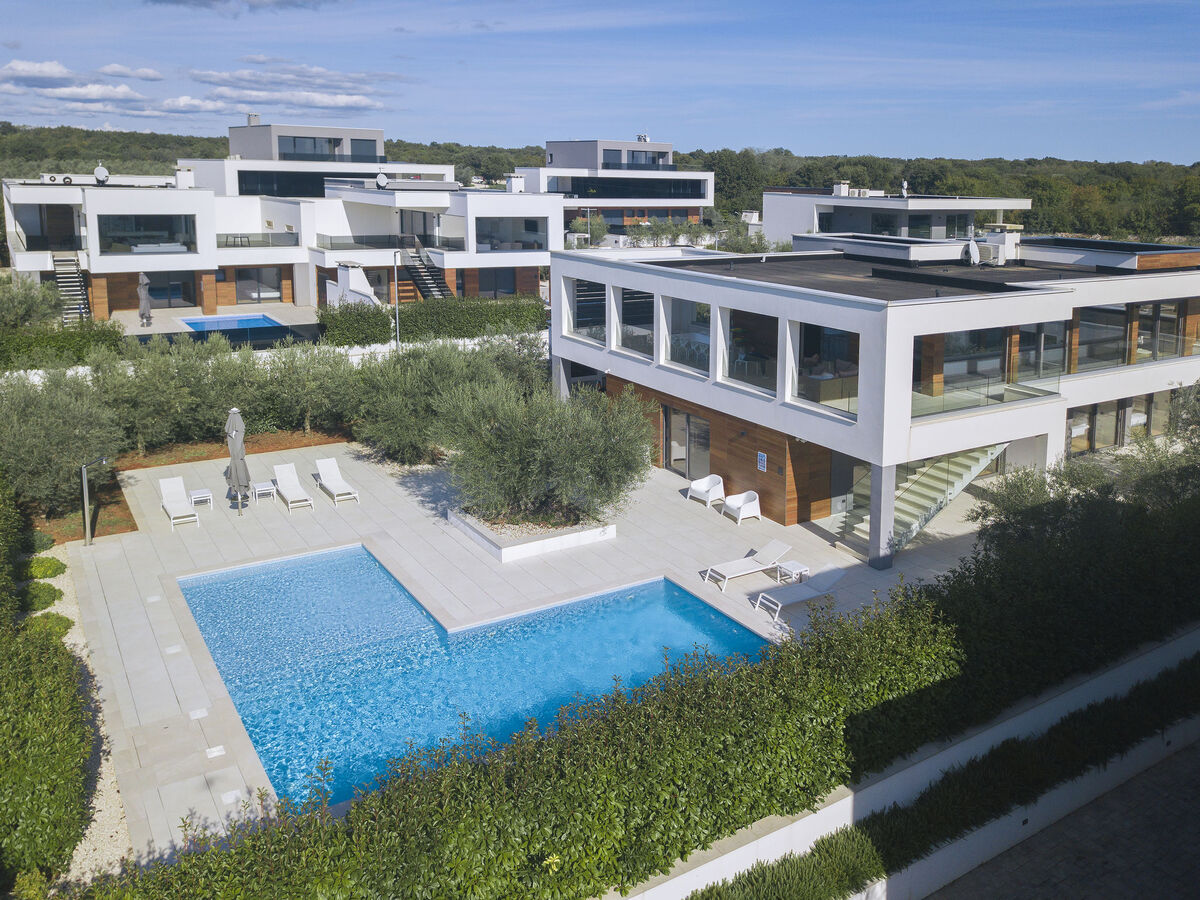 Villa Amella à Barbariga : 5 chambres, piscine 81 m² - Photo 2