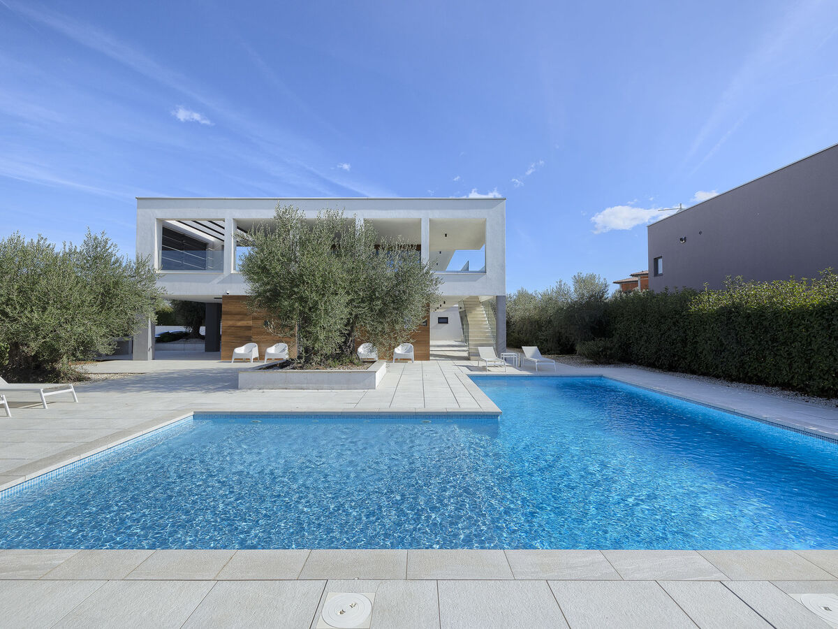 Villa Amella à Barbariga : 5 chambres, piscine 81 m² - Photo 4