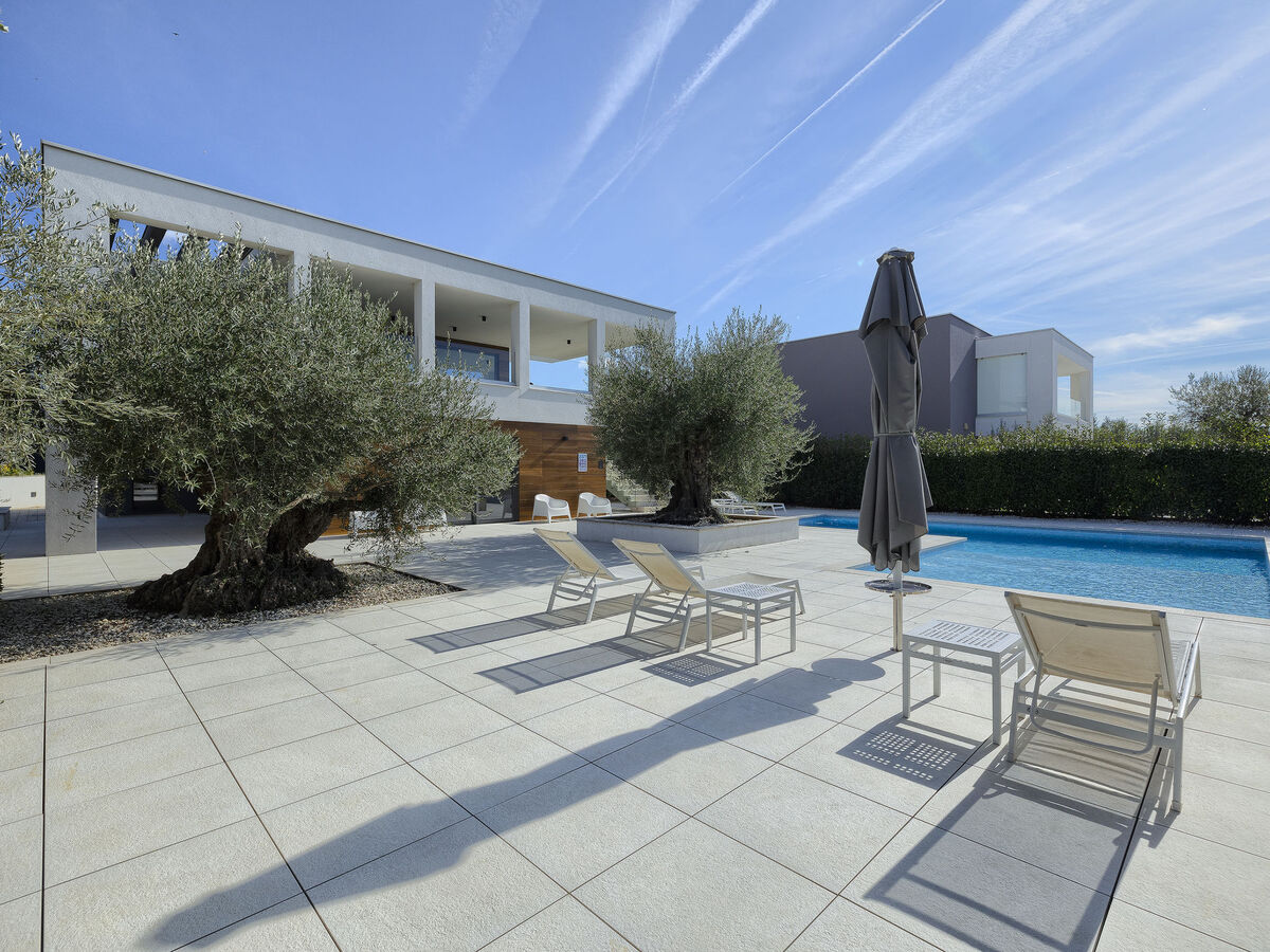 Villa Amella à Barbariga : 5 chambres, piscine 81 m² - Photo 7