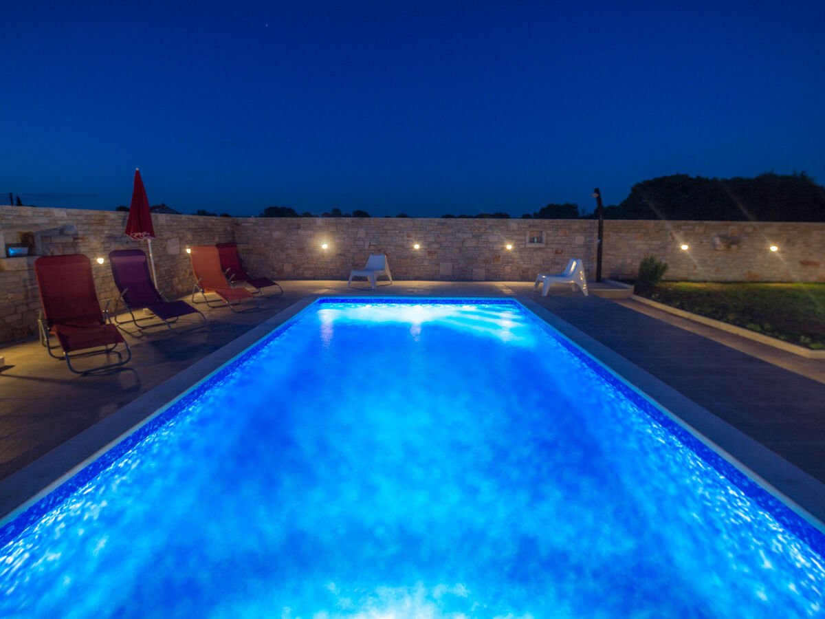 Villa Valbandon - Maison 5 chambres avec piscine privée - Photo 24