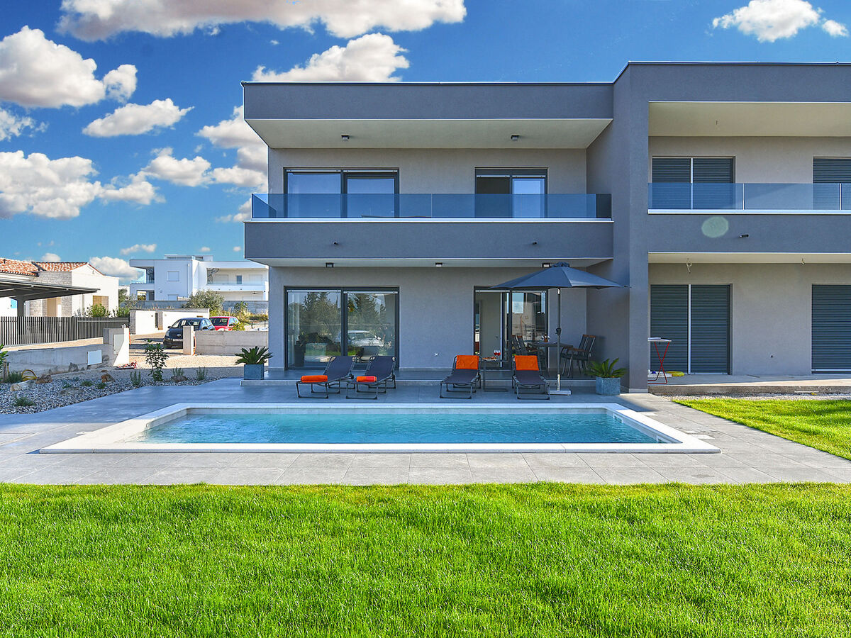 Villa 2245 à Fažana : 4 chambres, vue mer, piscine privée - Photo 6