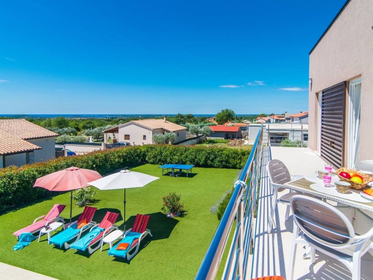 Villa 1972 à Galižana : maison 4 chambres avec piscine - Photo 6