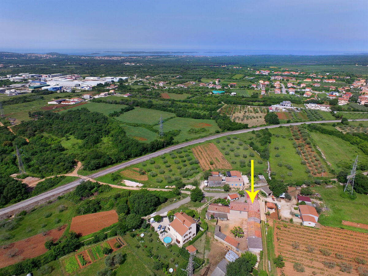 Maison 6 personnes avec piscine privée à Galižana - Photo 4