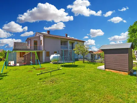 Maison avec piscine privée à Pula, à 1,5 km de la mer : photo 6