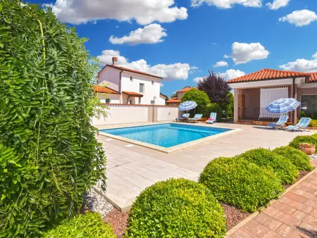 Maison 8 lits Valbandon, 1 km de la plage